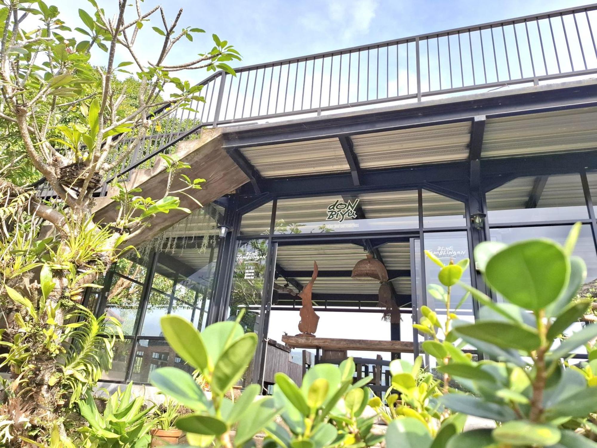 Kraras Munduk Guest House & Donbiyu Rendezvous Restaurant Exterior foto