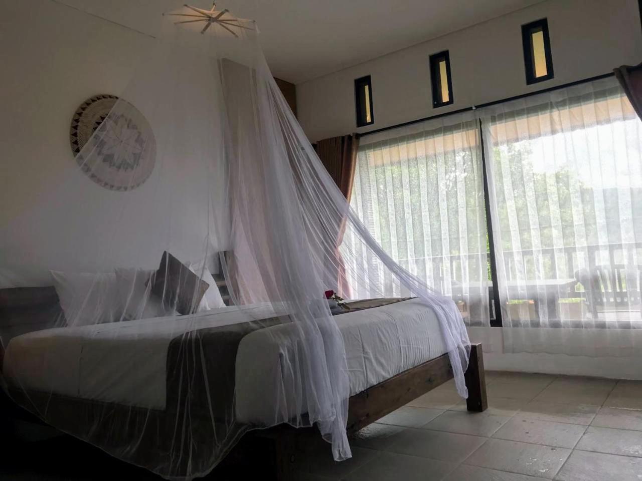 Kraras Munduk Guest House & Donbiyu Rendezvous Restaurant Exterior foto