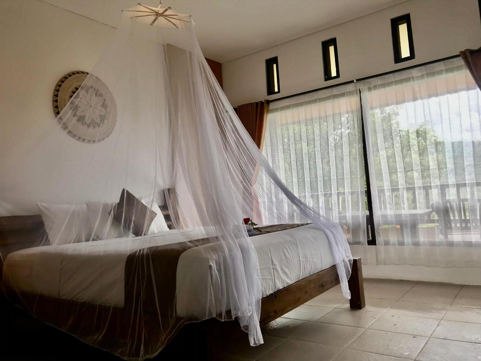 Kraras Munduk Guest House & Donbiyu Rendezvous Restaurant Exterior foto